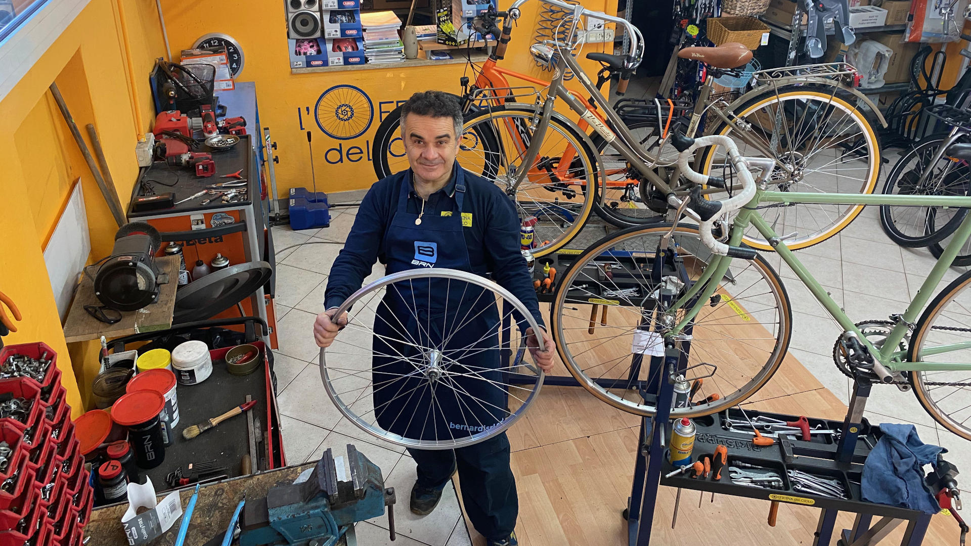 L'Officina del Ciclo, riparazioni e vendita biciclette, biciclette elettriche, cargo e mini-van a Rimini